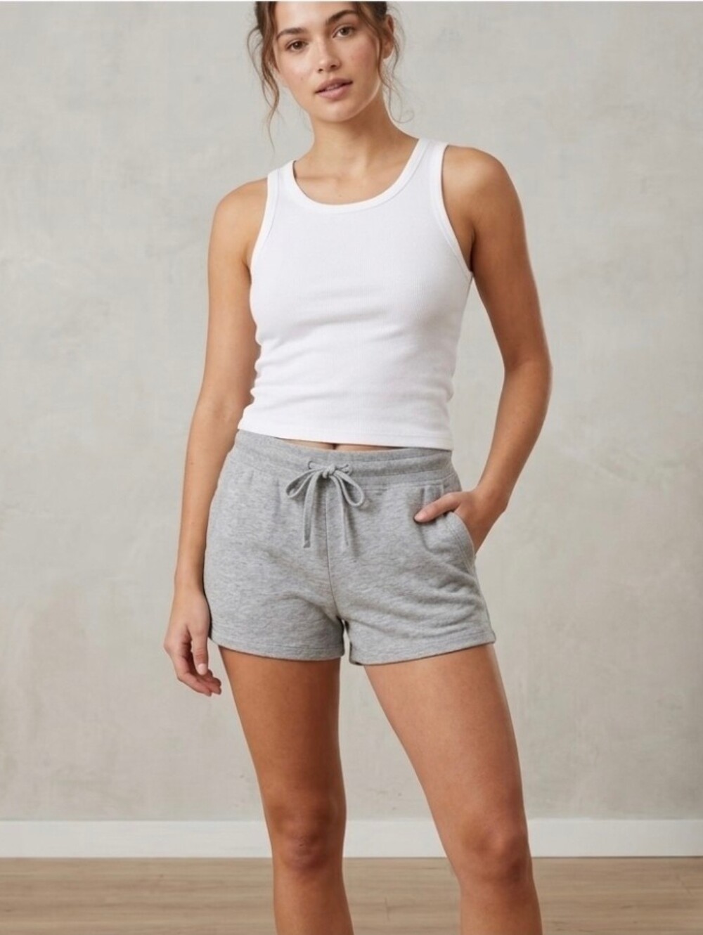 Ambiance Gray Shorts Size M Medium Tie String Pockets Pull Up Stretch Waist Cozy